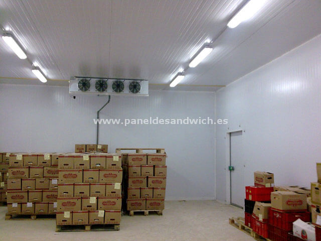 Panel Sandwich Cámaras Frigoríficas — Panel de Sandwich España